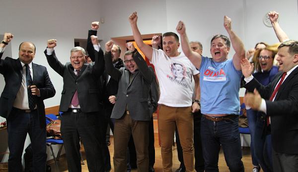 Radomski PiS świętuje zwycięstwo Andrzeja Dudy 