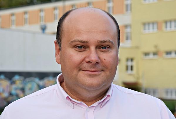 Autorem komentarza jest Andrzej Kosztowniak, nr 3 na liście kandydatów PiS do Sejmu