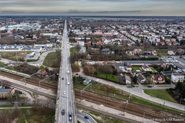 Przebudowa wiaduktu łączącego ulicę Żeromskiego i Lubelską to inwestycja planowana m.in. w związku z