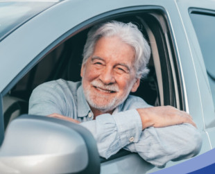 Bezpłatne szkolenia kierowców 60+ na torze. Zapisy już trwają