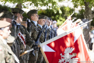 Święto Wojska Polskiego w Radomiu. Oficjalnie i mniej oficjalnie