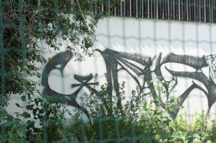 Grafficiarz uciekając spowodował kolizję. Pójdzie siedzieć na 5 miesięcy