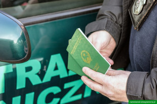Wietnamskie paszporty to za mało by legalnie przebywać w Polsce 