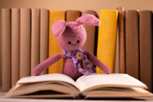 Edukacyjne książki dla dzieci – jak połączyć zabawę z nauką?