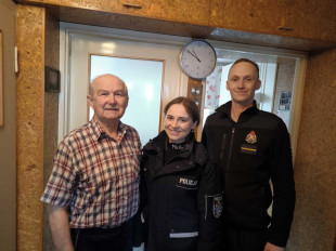 Wielkanocna Paczka dla Bohatera. Uczniowie i mundurowi obdarowują kombatantów [FOTO]