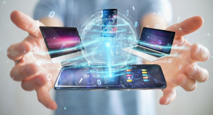 Szybki internet bezprzewodowy w domu i w podróży – jak wybrać najlepszą technologię?