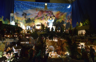 Szopka w kościele o. bernardynów w Radomiu