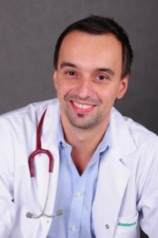 Dr n. med. Krzysztof Wróblewski - nefrolog w Klinice Chorób Wewnętrznych i Nefrodiabetologii Uniwers