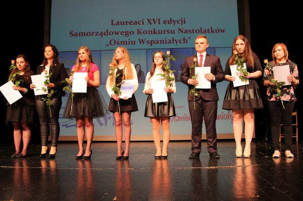 Ósemka Wspaniałych ze szkół ponadpodstawowych
