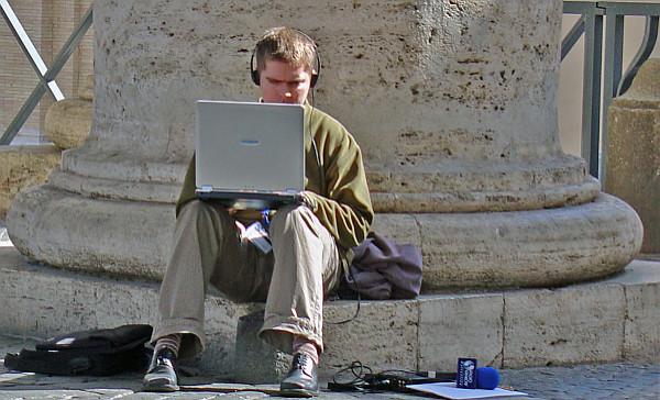 Tak często wygląda praca reportera portalu internetowego