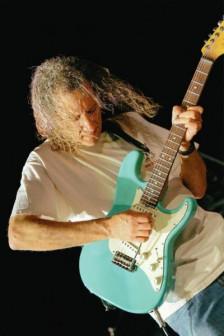 Scott Henderson