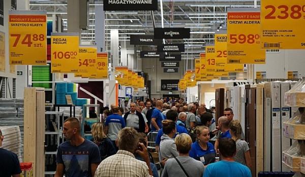 Castorama w Radomiu została otwarta 13 lipca 2016 r. 