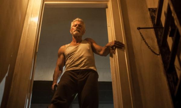 Kadr z filmu ''Nie oddychaj''