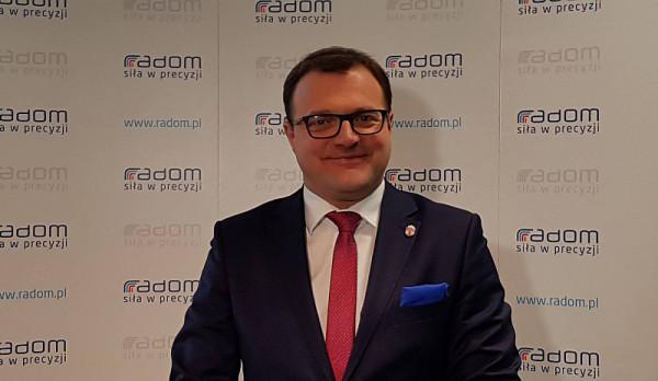 Radosław Witkowski podczas dzisiejszego briefingu