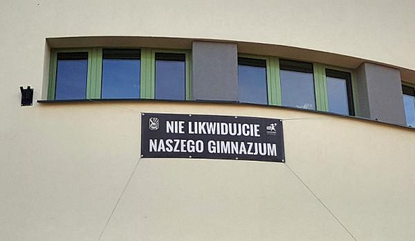 Protest w sprawie likwidacji gimnazjów nie powiódł się. Jak będzie w przypadku zmiany sieci szkół w 