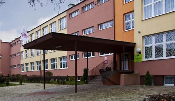 W budynku po Publicznym Gimnazjum nr 6 powstanie druga Nad Potokiem szkoła podstawowa