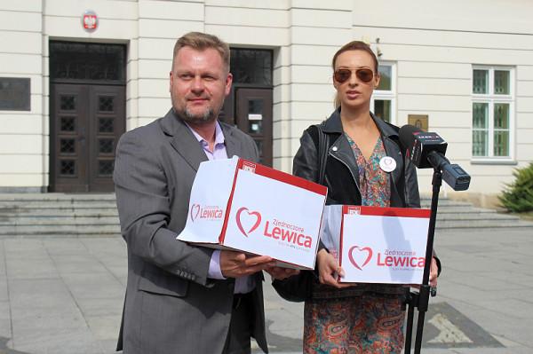Do zjednoczenia lewicy wydaję się być coraz dalej. Na zdjęciu Marcin Dąbrowski i Dorota Jankowska pr