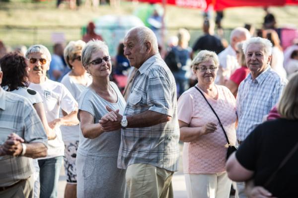 Latem seniorzy mogą uczestniczyć w imprezach z cyklu 