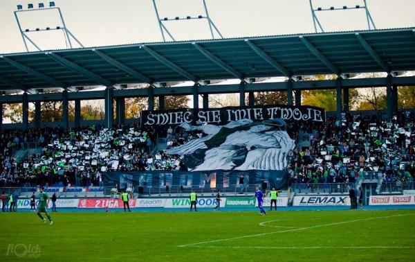 Kibice Radomiaka podczas meczu z ŁKS-em. Było ich aż 4054, co jest rekordem stadionu przy ul. Naruto