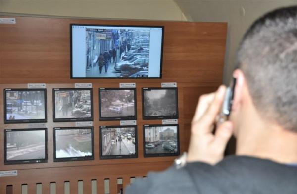 Monitoring sprawdza się w takich sytuacjach, jak opisana poniżej