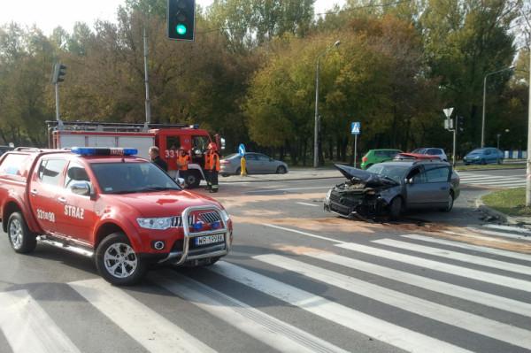 Skrzyżowanie ul. Wernera, Mireckiego i Szarych Szeregów jest przebudowywane, gdyż często dochodzi na