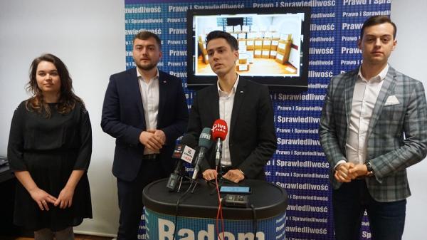 Od lewej: Agnieszka Urbańska, Bartłomiej Kowalczyk, Kamil Bartuzzi, Łukasz Mierzejewski