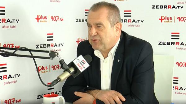 Na zdjęciu Wiesław Wędzonka. Program Kontrast Plus do obejrzenia codziennie, od poniedziałku do piąt