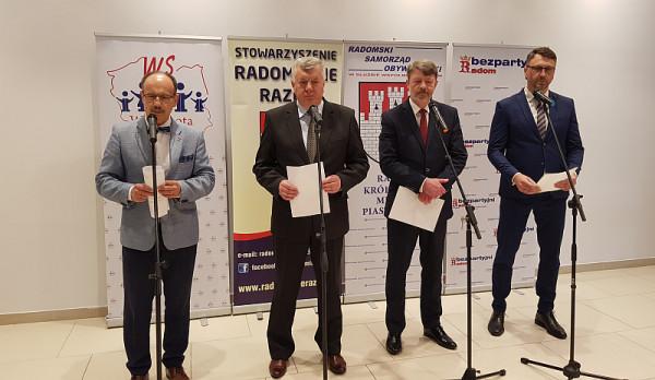Od lewej: Ryszard Fałek, Kazimierz Woźniak, Jarosław Kowalik, Robert Dębicki 