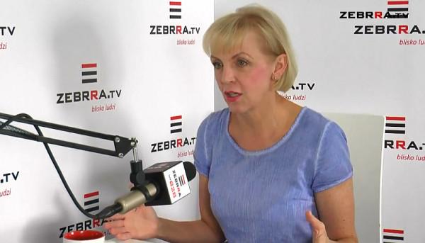 Na zdjęciu Anna Kwiecień. Program Kontrast Plus do obejrzenia codziennie, od poniedziałku do piątku 