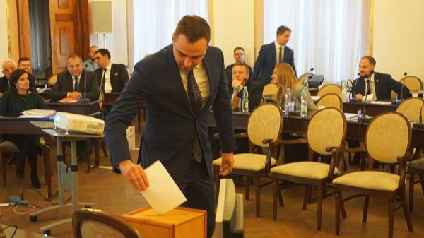 Dużo było dziś głosowań