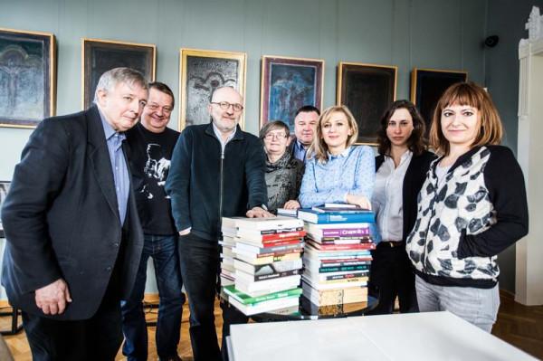 Kapituła Nagrody Gombrowicza, od lewej: Jerzy Jarzębski, Józef Olejniczak, Zbigniew Kruszyński, Ewa 