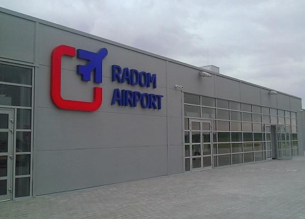Początkowo Przedsiębiorstwo Państwowe 