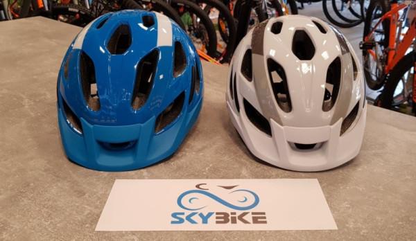 SKYBIKE mieści się przy ul. Chrobrego 36 w Radomiu. Czynny jest: od poniedziałku do piątku 11:00 - 1