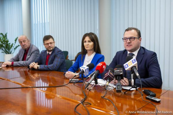Prezydent Witkowski wraz ze swoimi zastępcami