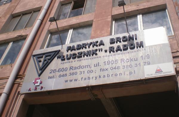 Wszystko rozpocznie się przed dawnym budynkiem Fabryki Broni