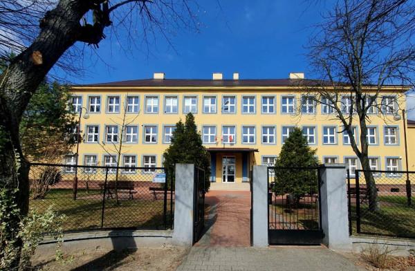 Zespół Szkół w Pionkach
