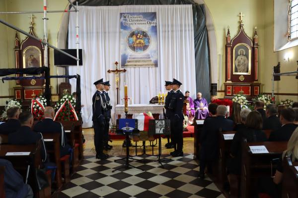 Uroczystość przeprowadzono zgodnie z policyjnym ceremoniałem
