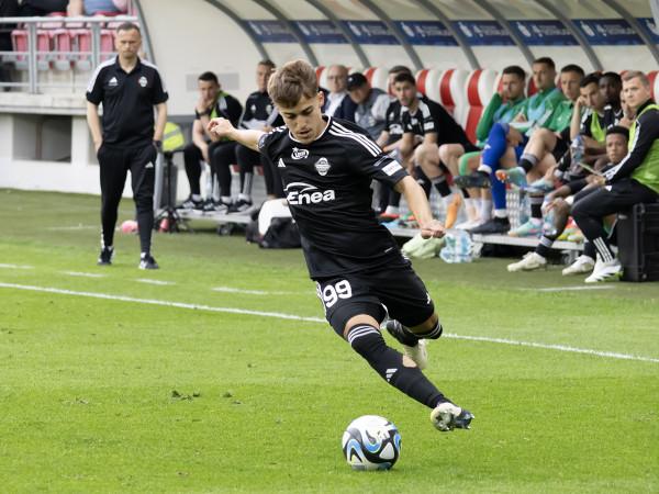 Guilherme Zimovski w meczu z ŁKS, w którym strzelił gola