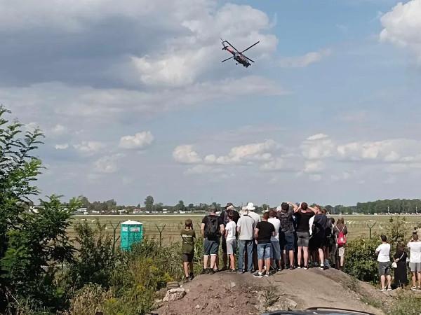 Górka spotterska przy lotnisku w Radomiu