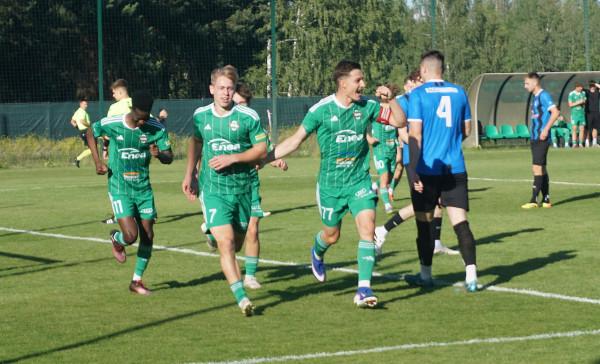 Zawodnicy rezerw Radomiaka maja powody do radości. Awansowali do 5. ligi