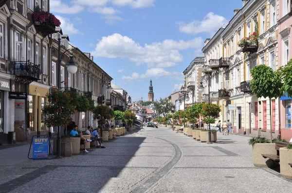 Radom i jego centrum - ulica Żeromskiego