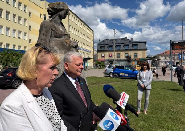 Anna Kwiecień, Marek Suski i Barbara Łopyta