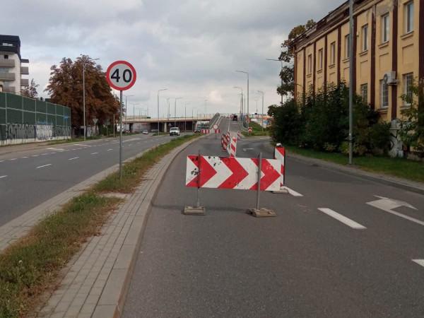 ul. Olszewskiego w Radomiu, wjazd na wiadukt zamknięty