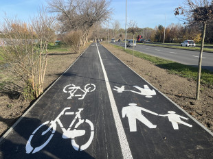 ul. Szarych Szeregów z nową ścieżką 