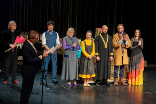 Teatr Powszechny świętował Międzynarodowy Dzień Teatru. Premiera i nagrody nie tylko dla aktorów