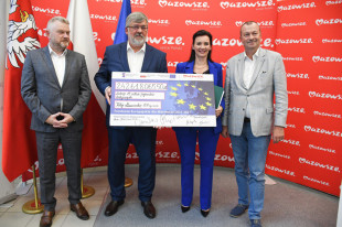 65 nowych pociągów dla Kolei Mazowieckich