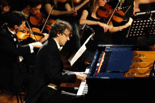 Koncert orkiestry kameralnej na finał obchodów 200-lecia cmentarza