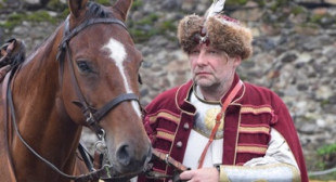 Portrety z historią w tle w MBP