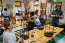 Warsztaty wikliniarskie w Muzeum Wsi Radomskiej