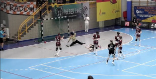 W bramce Elmas KPS APR Natalia Kolasińska